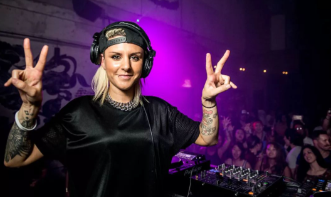 Christina Novelli