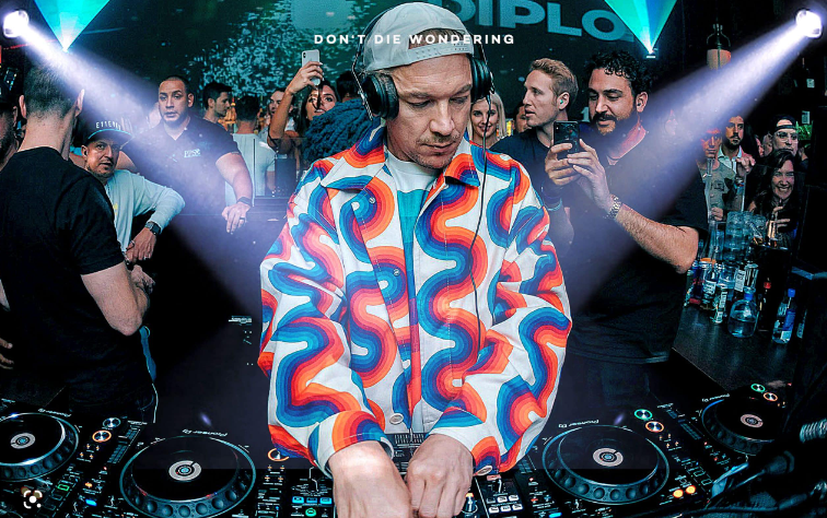 DIPLO