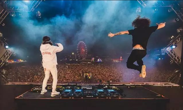 DVBBS