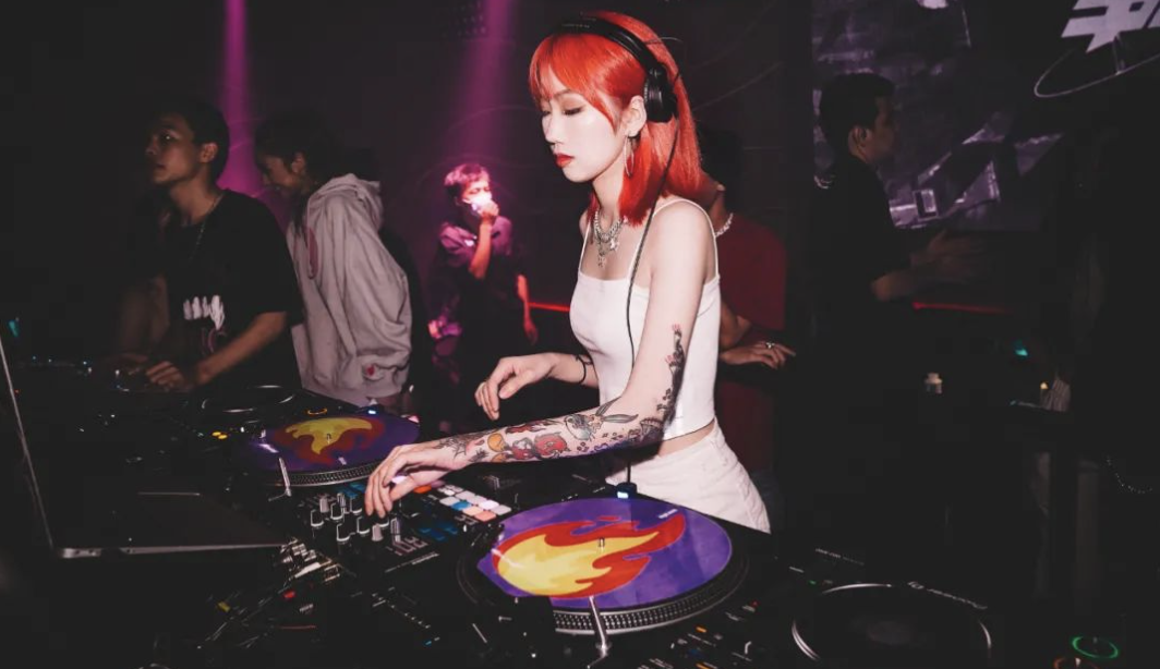 DJ SIN