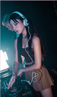 DJ POPPY