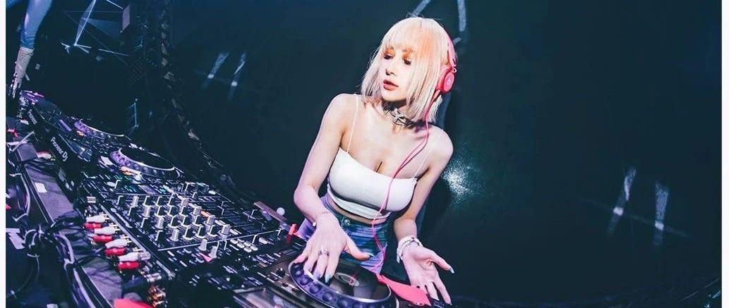 MONICA 02/28 # DJ NAOMI 狂野的音乐风格 超强的控场能力 必定炸翻全场！