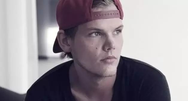 AVICII 归来，他通过 Instagram 告诉大家他的第三张新专辑正在准备中