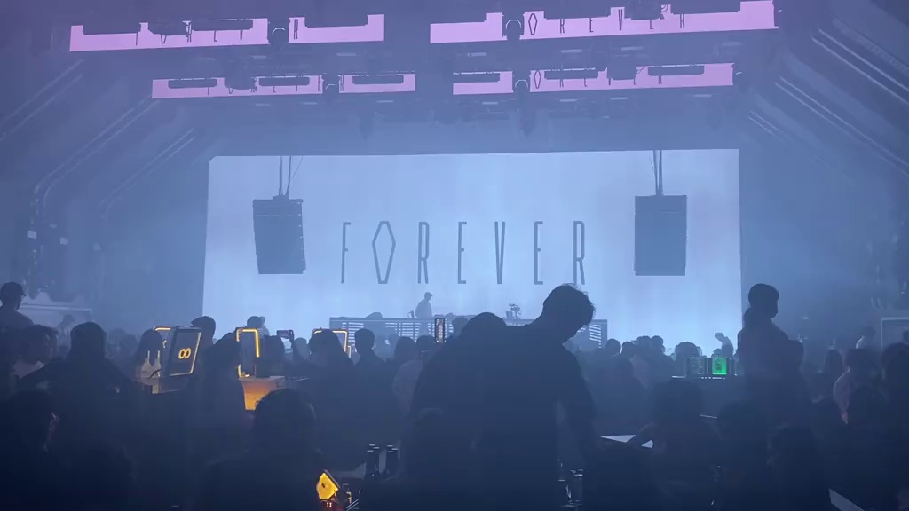 酒吧劲爆现场-泉州FOREVER酒吧/FOREVER CLUB