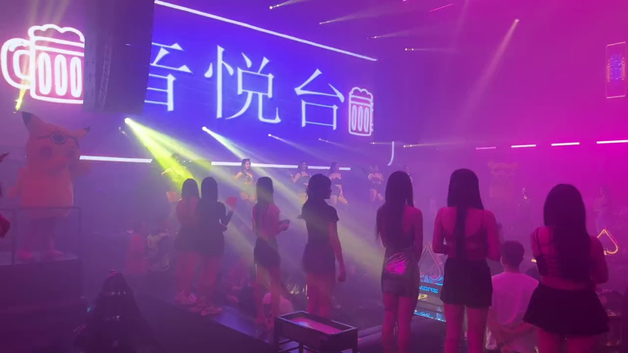 酒吧劲爆现场-大朗BBR酒吧/BOOMBOOMROOM